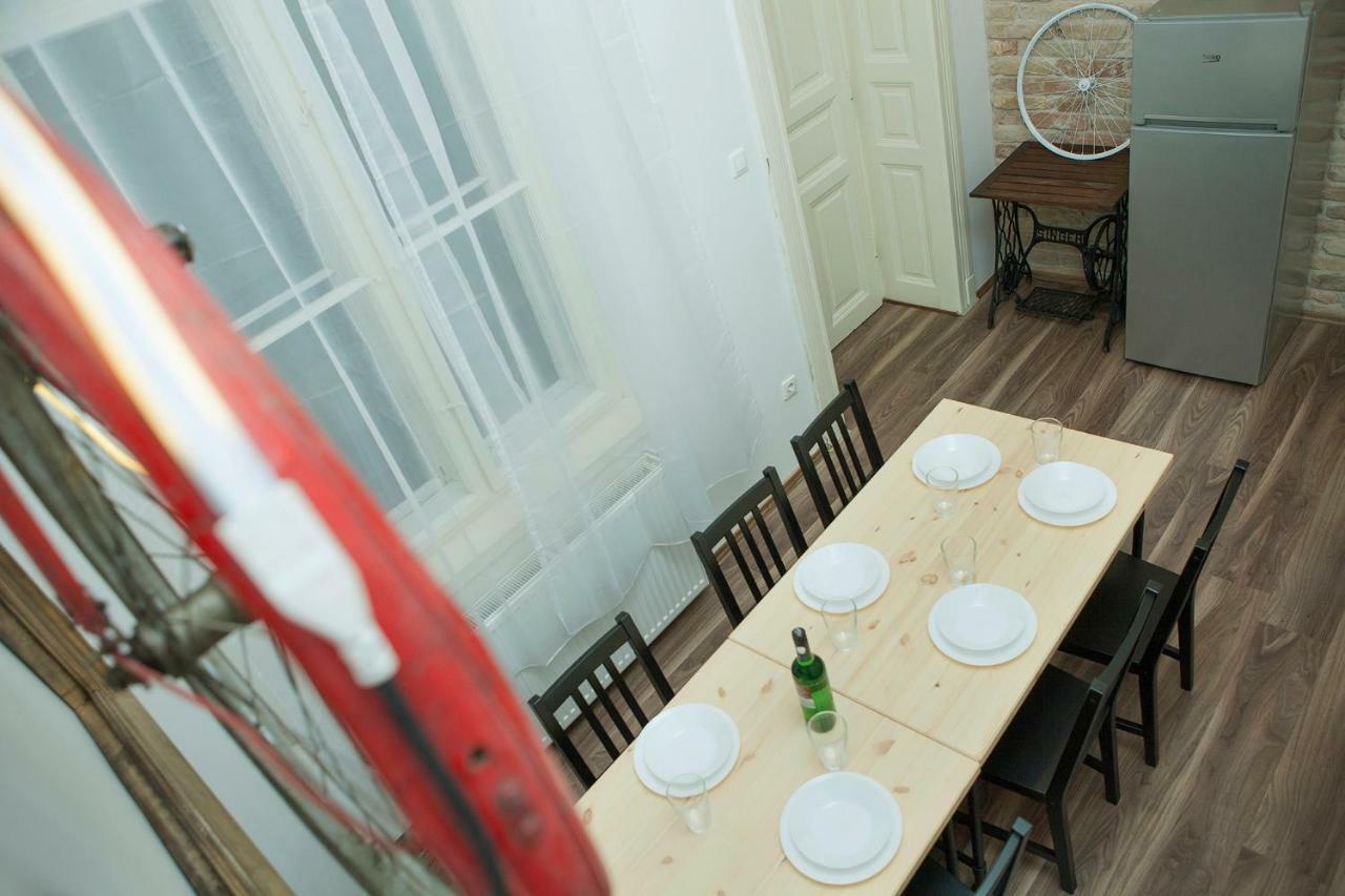 Cheerful And Cozy 2 Bedrooms 2 Bathrooms Apartment With Top Location Budapest Exterior photo
